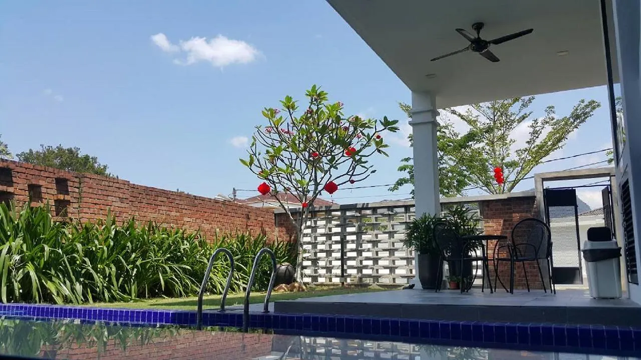 Atlantis Pool Villa @ Tambun Ipoh